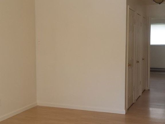 3rd image of 602 Pine Meadows Dr