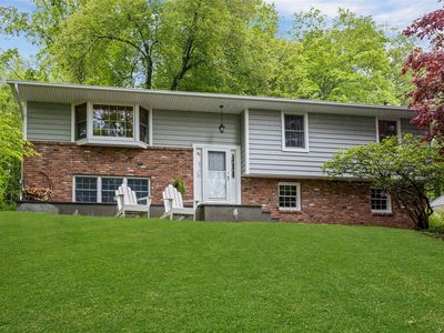 12 Truesdale Lake Drive, South Salem, NY, 10590