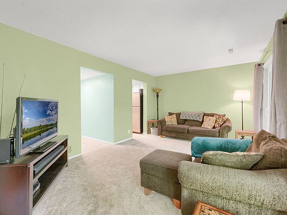 5th image of 5565 E Oberlin Cir NE