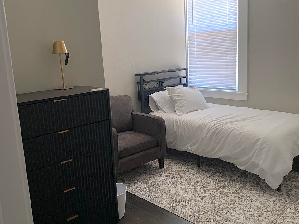 Room available furnished or unfurnished