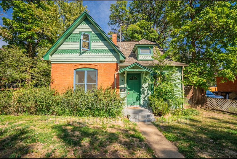 1st image of 1827 Grove St #1