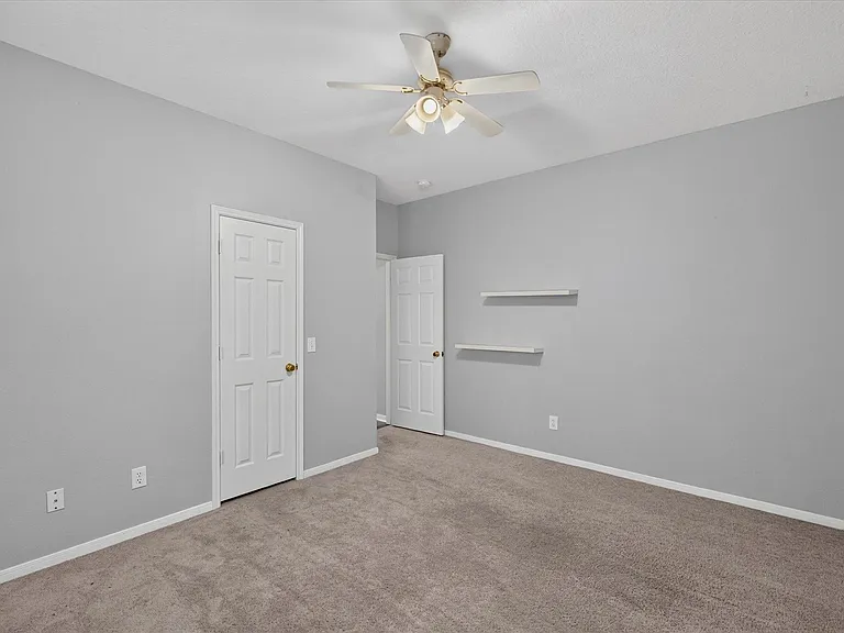 26 Millport Dr — Photo 25