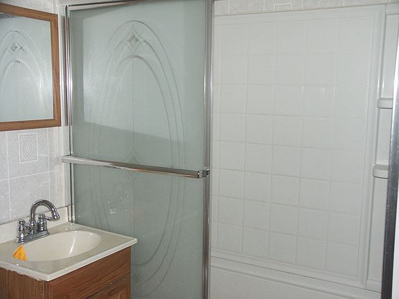 5th image of 3483 Dresden St