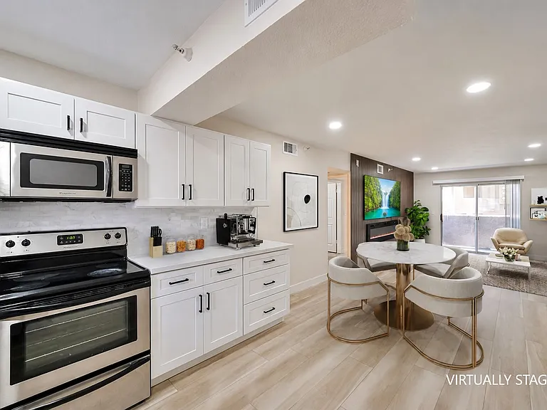 2750 S Durango Dr — Photo 13