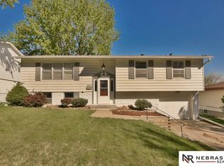 8616 Orchard Ave, Omaha, NE 68127
