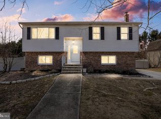 22 Lenore Ct, Hammonton, NJ 08037