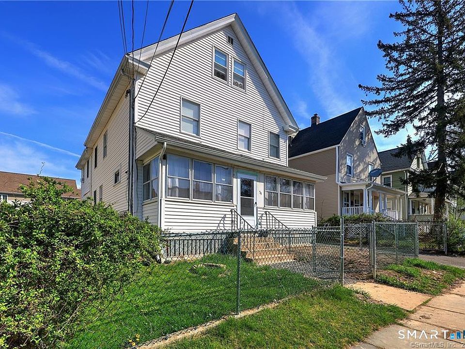 2nd image of 54 Roosevelt St #1