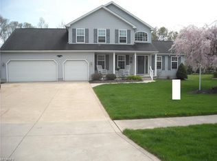 25881 Kennedy Ridge Rd, North Olmsted, OH 44070