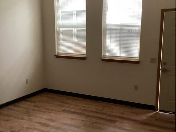 3rd image of 170 N Main St