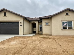 5113 Chamomile Way, Bakersfield, CA 93306