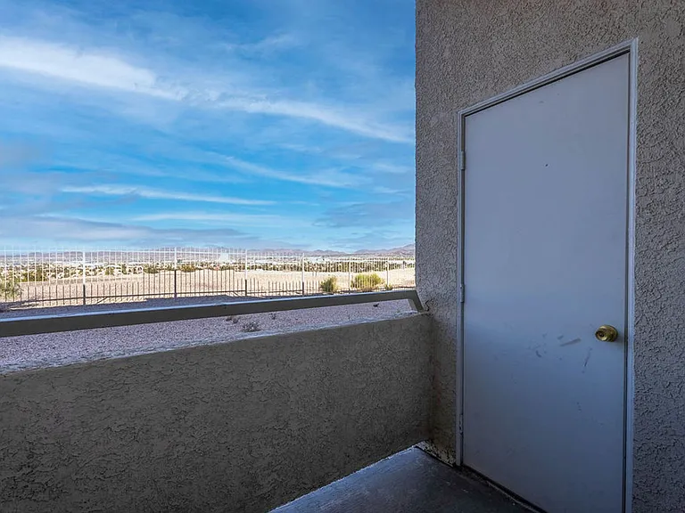 1846 Scimitar Dr — Photo 25
