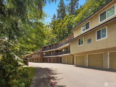 515 Newport Way NW #B3, Issaquah, WA, 98027