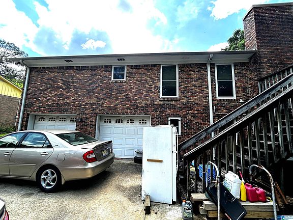 4th image of 924 Tammy Anne Dr