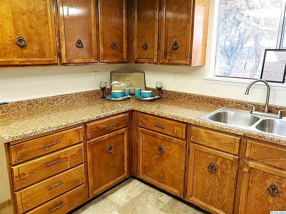 5th image of 4533 Ironton Ct
