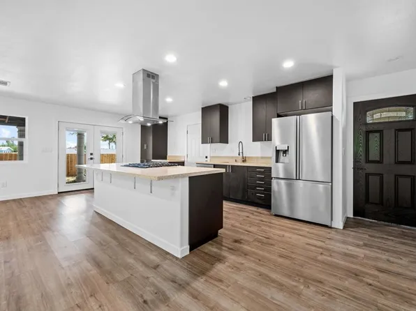 4585 Mount Henry Pl, San Diego, CA 92117