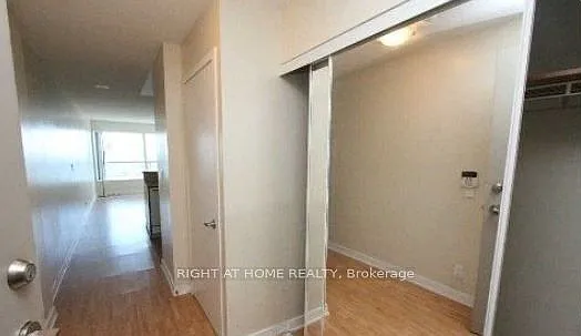 2 bed, $2,095 — Photo 4