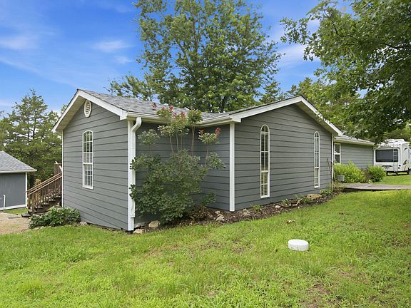 4th image of 20492 Ponderosa Lane