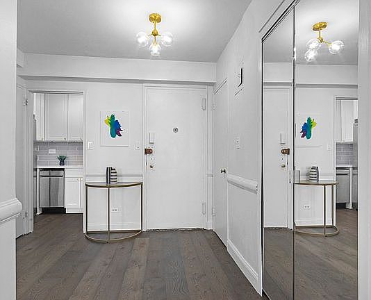 5th image of 140 E 56th St APT 9E