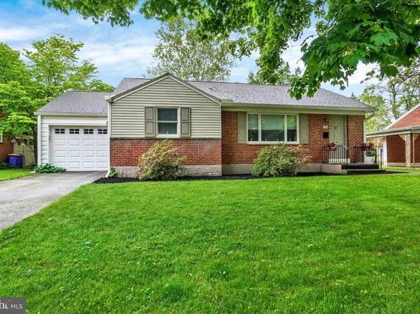 304 E Coover St, Mechanicsburg, PA 17055