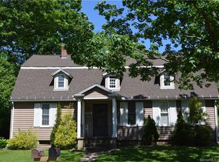 302 Newfield St, Middletown, CT 06457