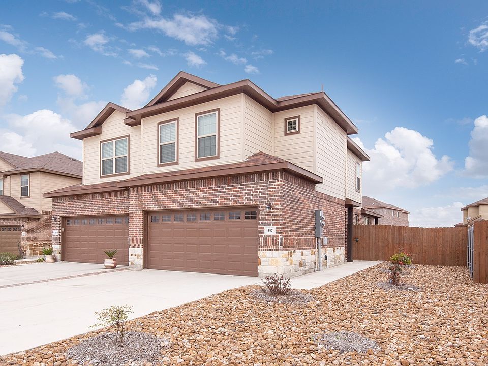 1st image of 557 Creekside Frst