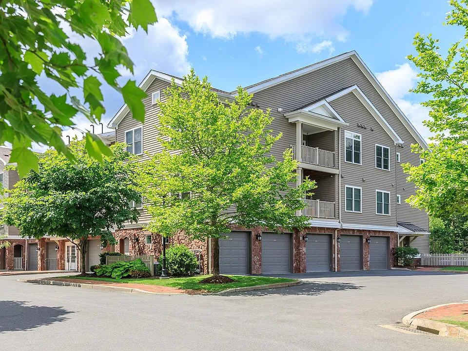 Mill Commons Apartments
