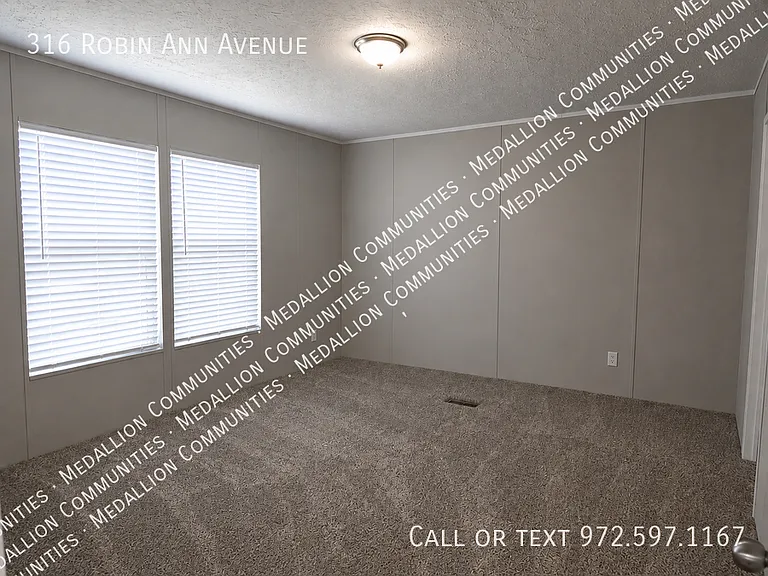 316 Robin Ann Ave — Photo 10