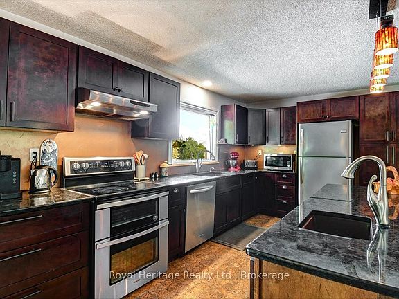 4th image of 174 Bierworth Rd