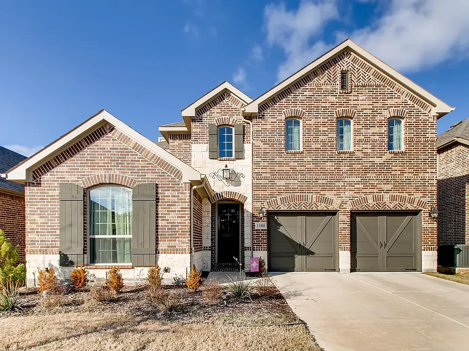 1500 Cherry Blossom Ln