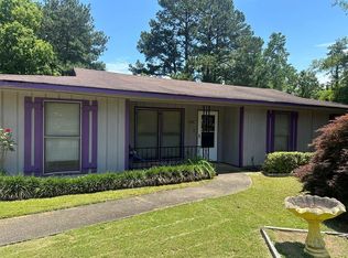 208 Elba Dr, Columbus, GA 31903