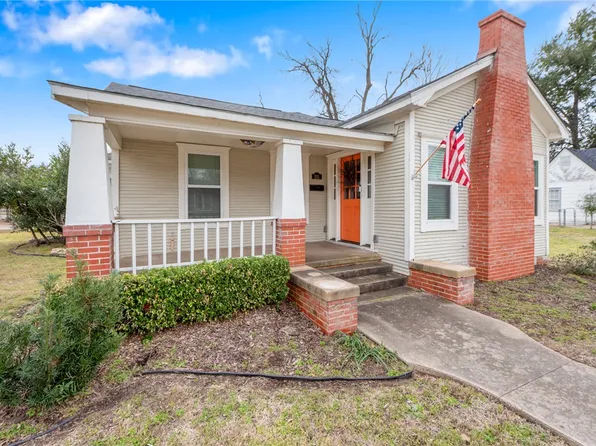 201 Anderson St, Hearne, TX 77859