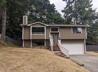 9738 NE 138th Pl, Kirkland, WA 98034