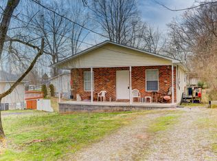 306 S 16th St, La Follette, TN 37766
