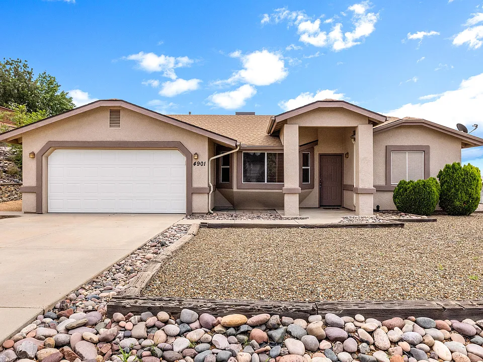 4901 N Reavis Dr