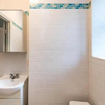 Rented by Nooklyn NYC LLC | media 79