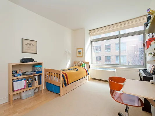 Sold by Sotheby's International Realty | media 34