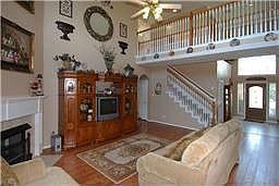 4th image of 7302 Leens Lodge Ln