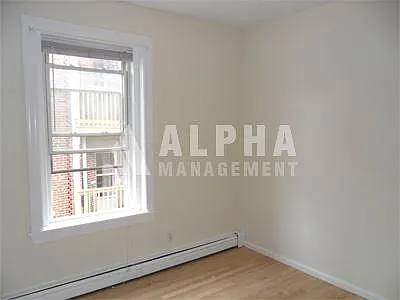 6 Wait St #3 — Photo 24