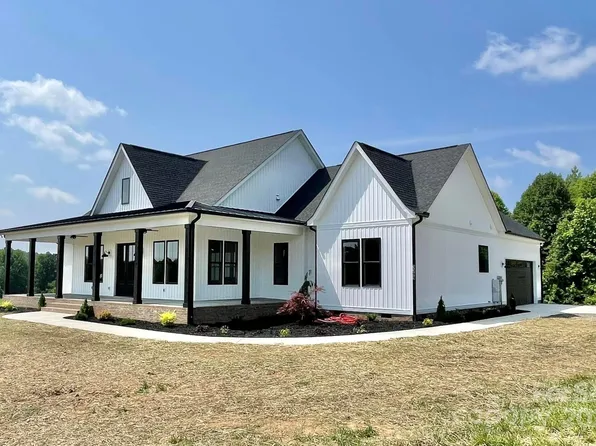 3399 E Maiden Rd #3, Maiden, NC 28650