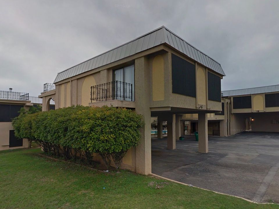 1st image of 5920 Lago Vista Way #19G