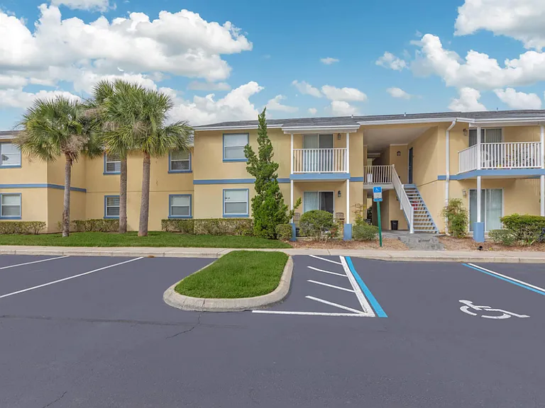2760 Mayport Rd — Photo 9
