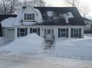 37 Leisure Ln #37, Portland, ME 04103