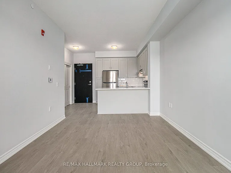 1350 Hemlock Rd #311 — Photo 10