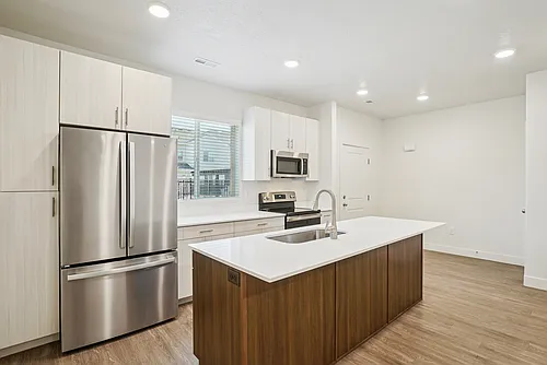 North Pointe Townhomes Photo 1