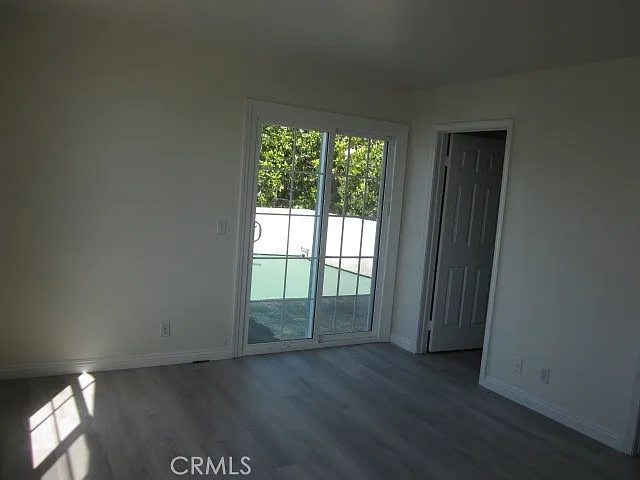6017 Primrose Ave — Photo 19