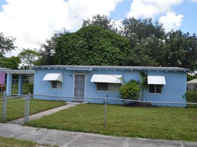 1617 NW 84th St, Miami, FL, 33147