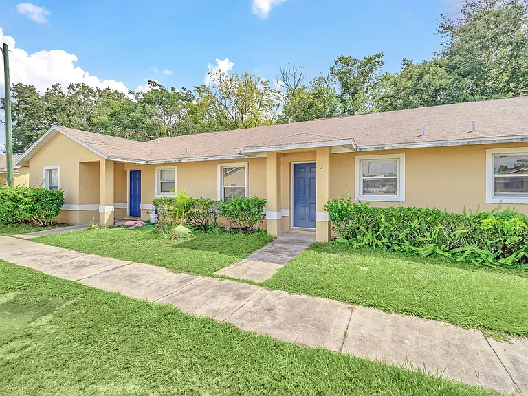 2628 Legend Ct #2628 — Photo 7
