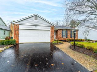 528 Meadow View Dr, Powell, OH 43065