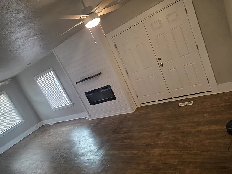 1901 E Routt Ave #A — Photo 9