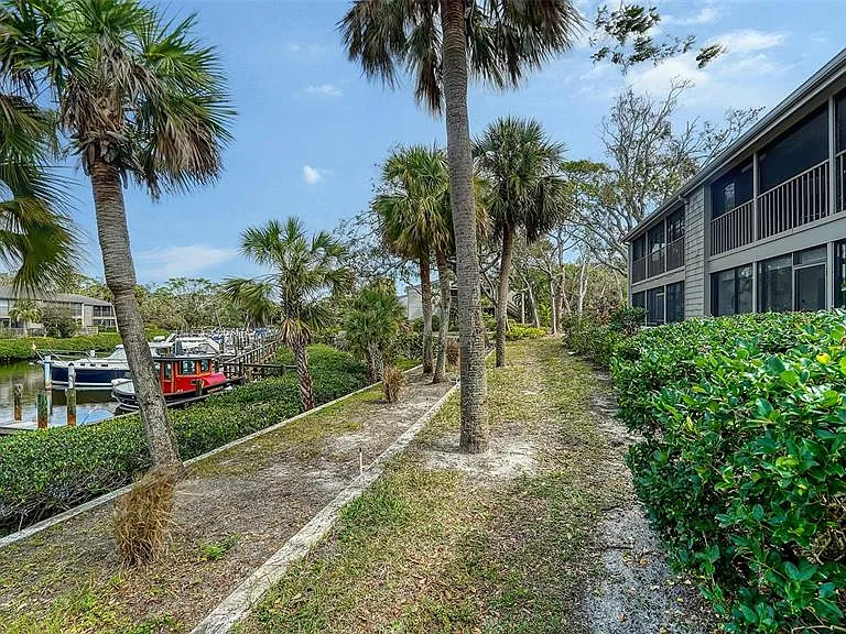 1601 Pelican Point Dr #HA212 — Photo 32